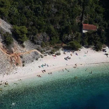 Rustical Apartment * Zrnovo